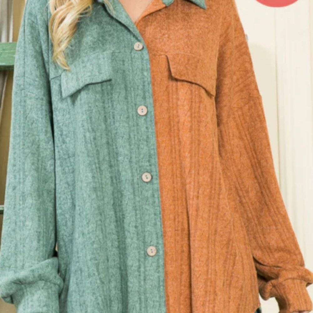 3x Plus Size Colorblock Button Down Shacket - Picture 3 of 3